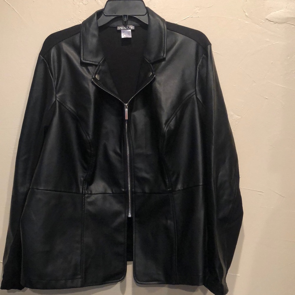 Venus faux leather moto style jacket. Size 2X